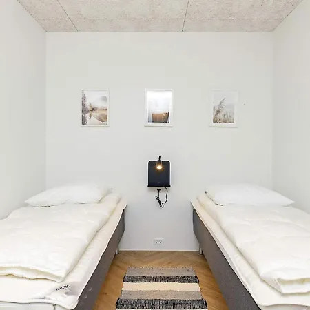 Vakantiehuis 5 Star In Laeso-by Traum